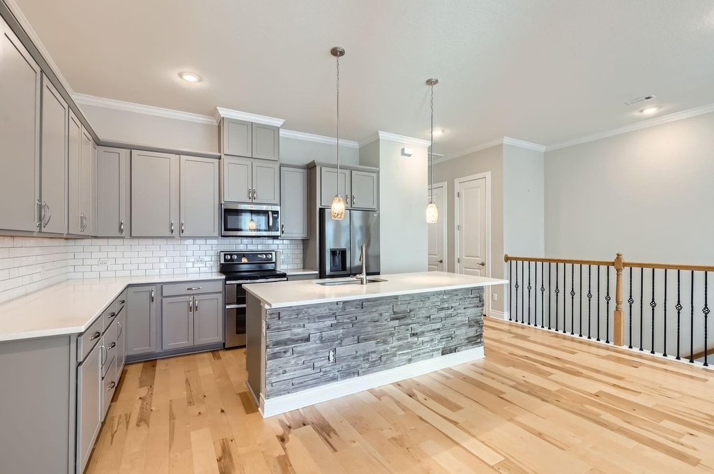348 Adams St - Photo 1