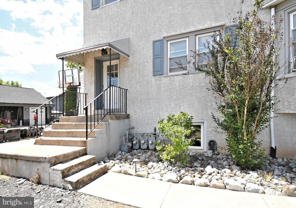 3848 Germantown Pike - Photo 0