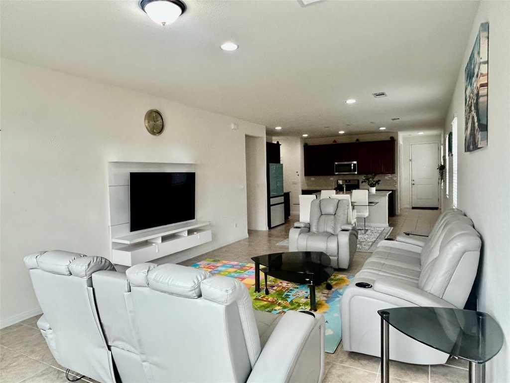 428 Gaida Loop - Photo 9