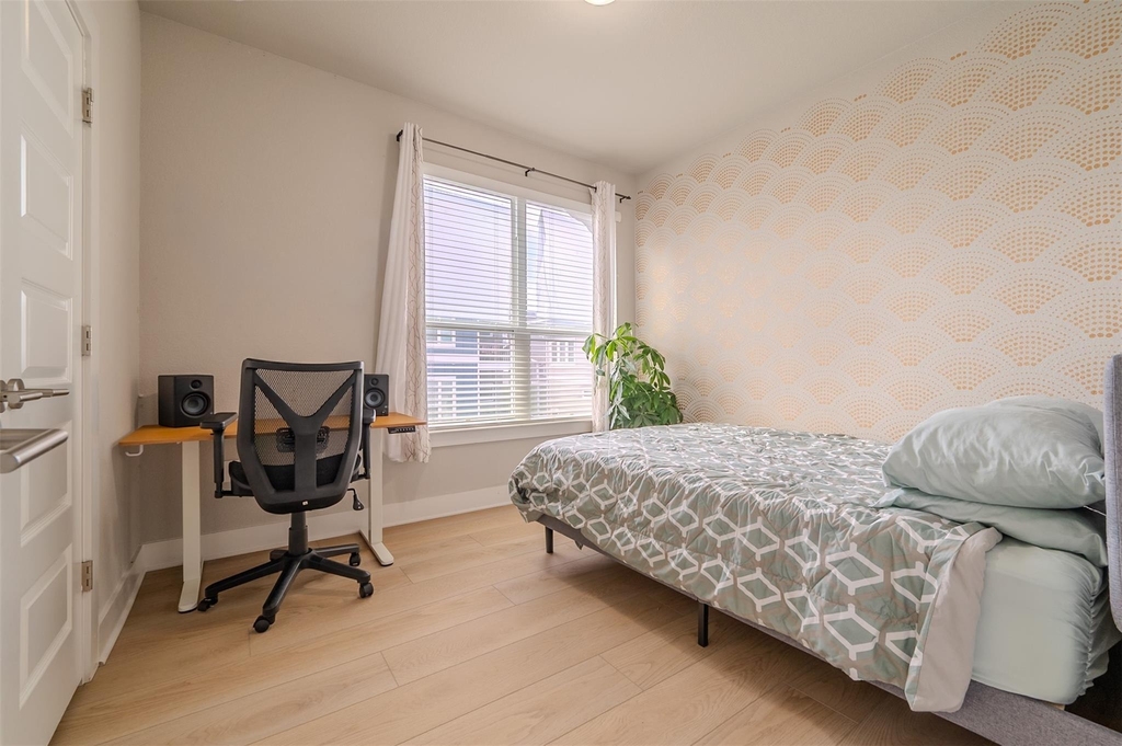 2012 Dinsdale Ln - Photo 8