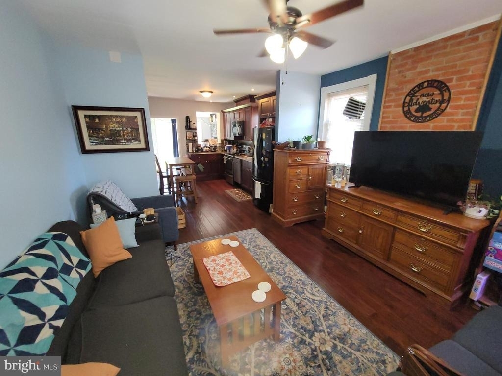 422 Gold Street Street - Photo 11