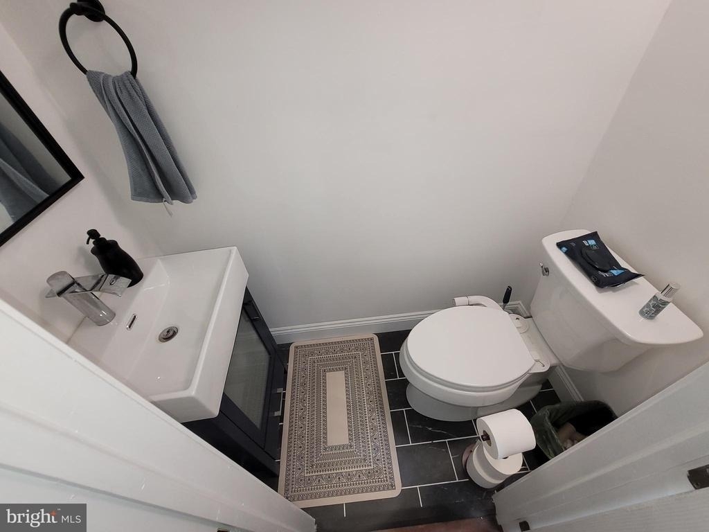 422 Gold Street Street - Photo 5