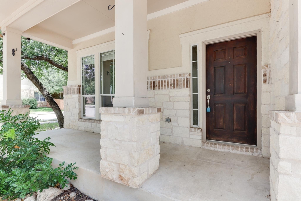 600 S Frontier Ln - Photo 2
