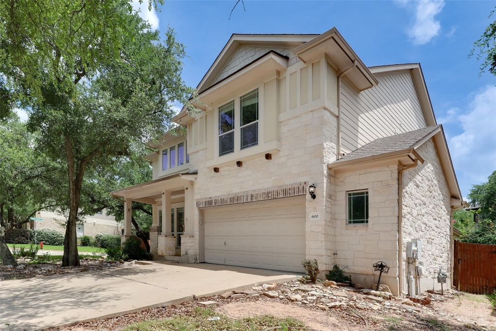 600 S Frontier Ln - Photo 1
