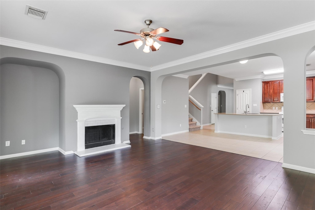 600 S Frontier Ln - Photo 12