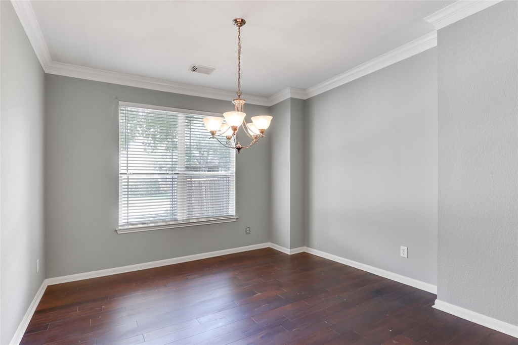 600 S Frontier Ln - Photo 5