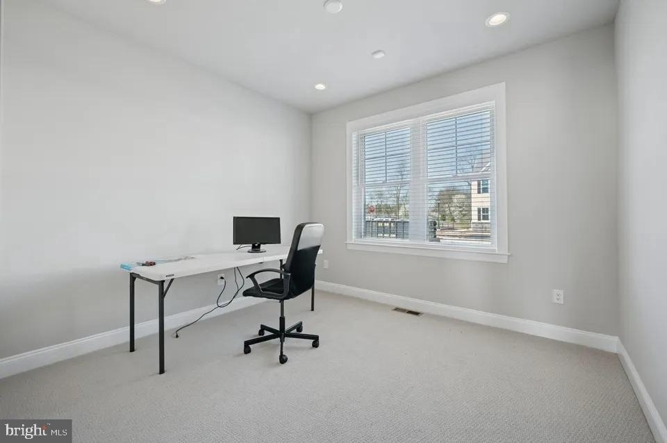 212 Foxhedge Road - Photo 9