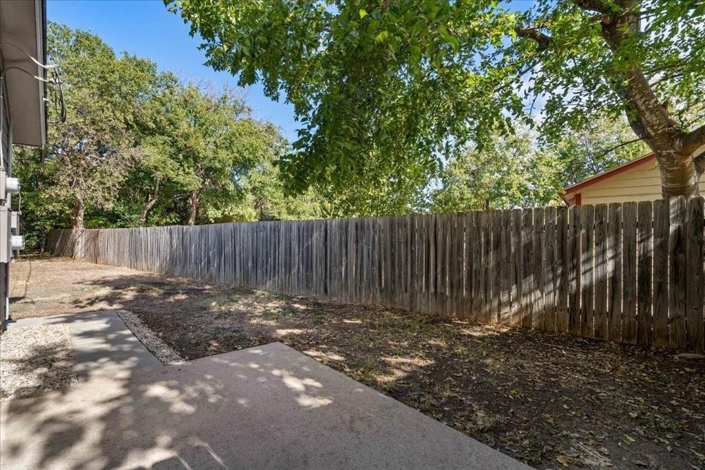 13300 Cowdray Park - Photo 22