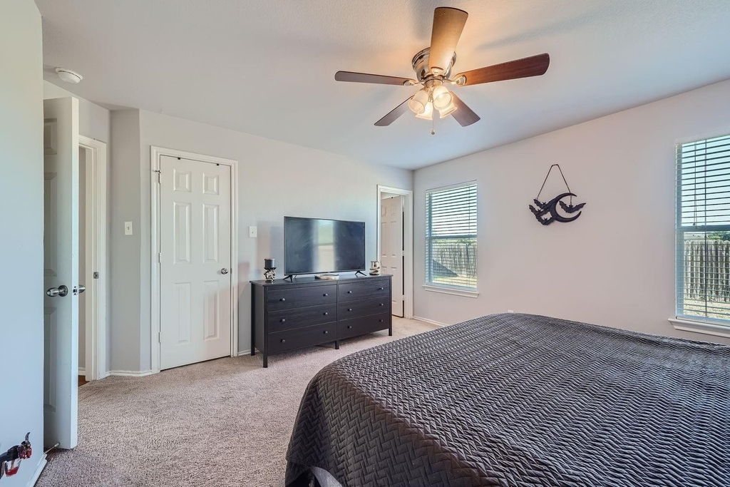 137 Easy St - Photo 23