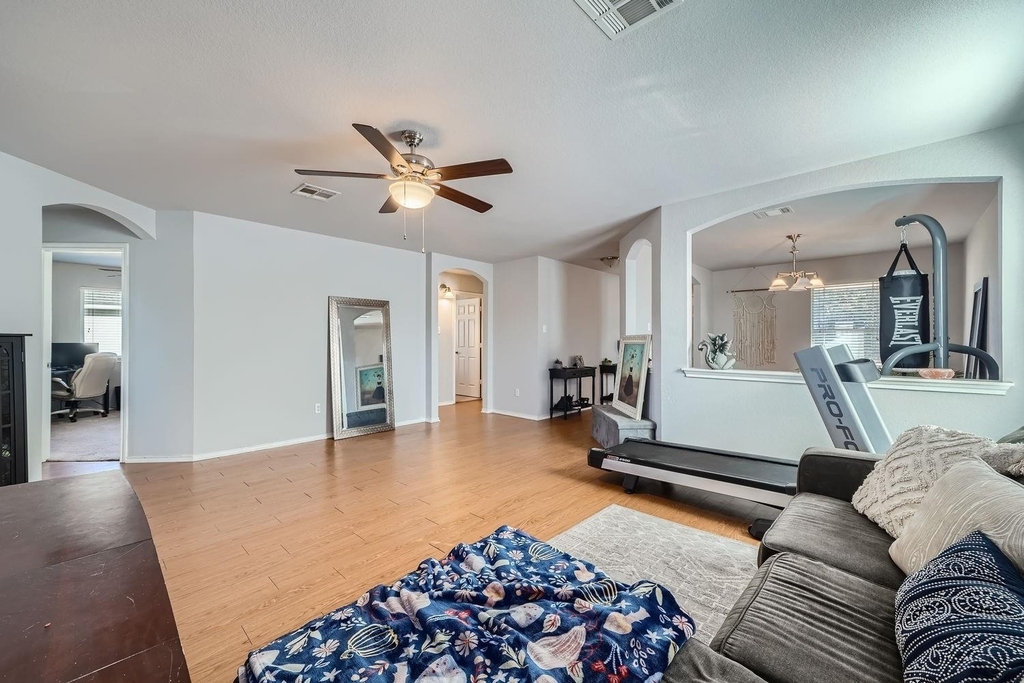 137 Easy St - Photo 17