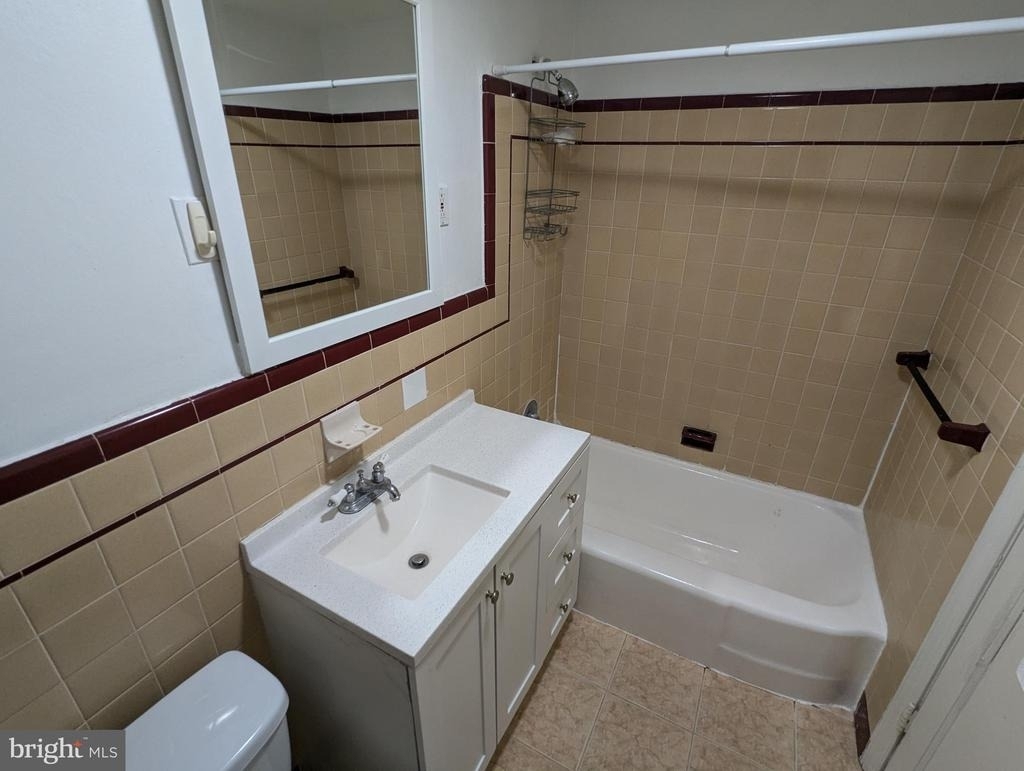 21 Steinway Avenue - Photo 19