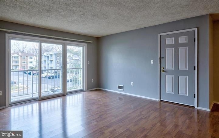 61 Aspen Court - Photo 1