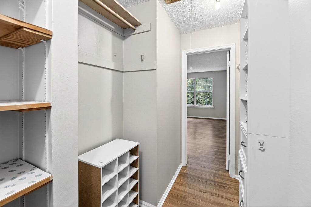 19 Hemlock Court - Photo 13