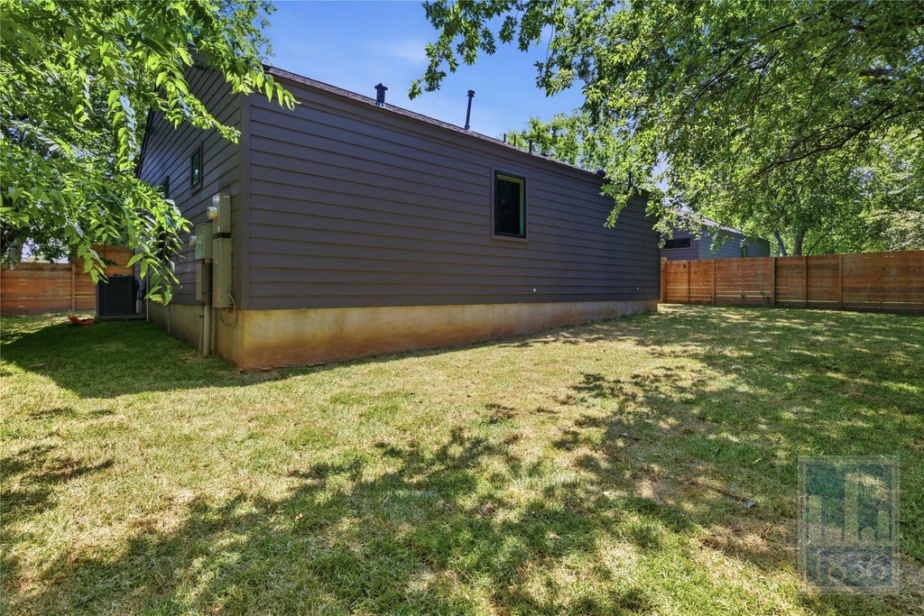 505 Thelma Dr - Photo 22