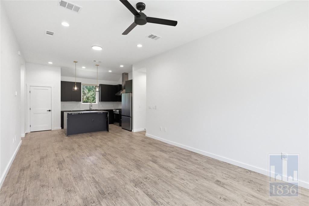 505 Thelma Dr - Photo 7
