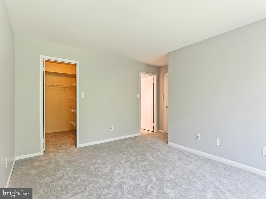 303 Trinity Court - Photo 30