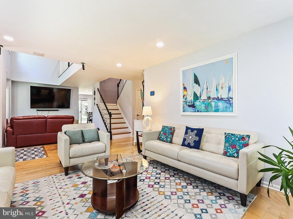 6 Heath Court - Photo 4