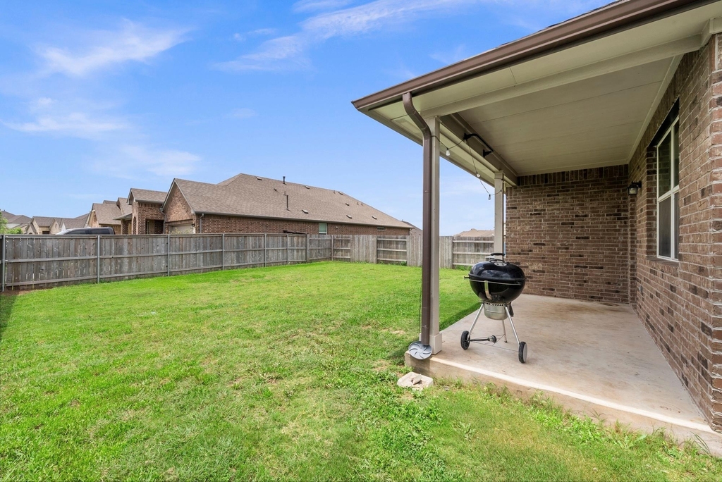 13900 Mc Arthur Dr - Photo 27
