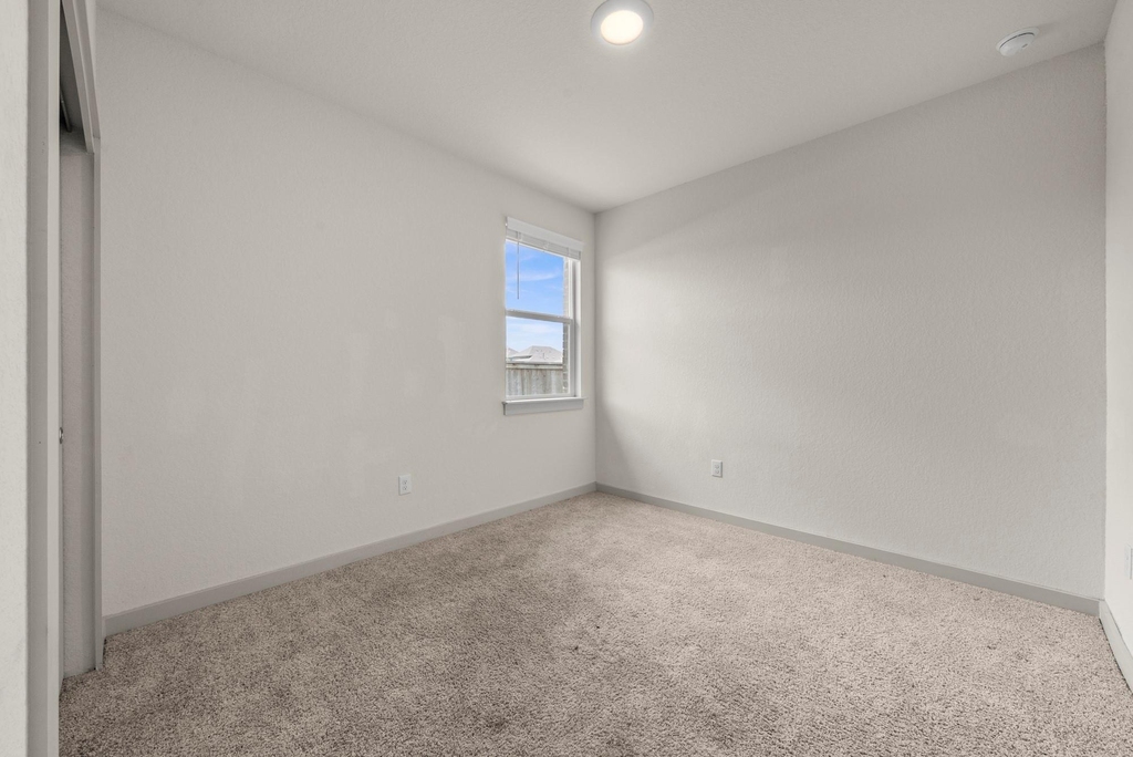 13900 Mc Arthur Dr - Photo 19