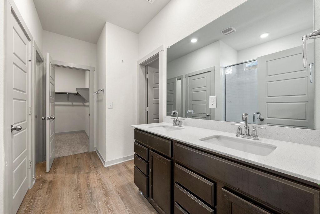 13900 Mc Arthur Dr - Photo 15
