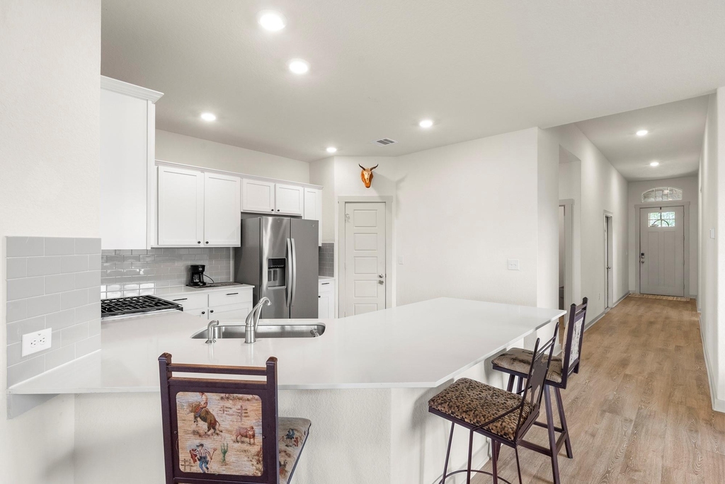 13900 Mc Arthur Dr - Photo 3