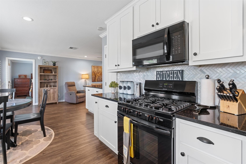226 Claris Ln - Photo 10
