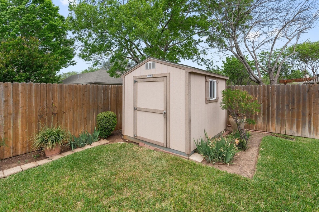 226 Claris Ln - Photo 30