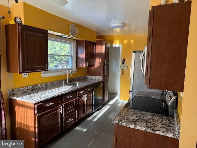 6514 8th Avenue - Photo 3
