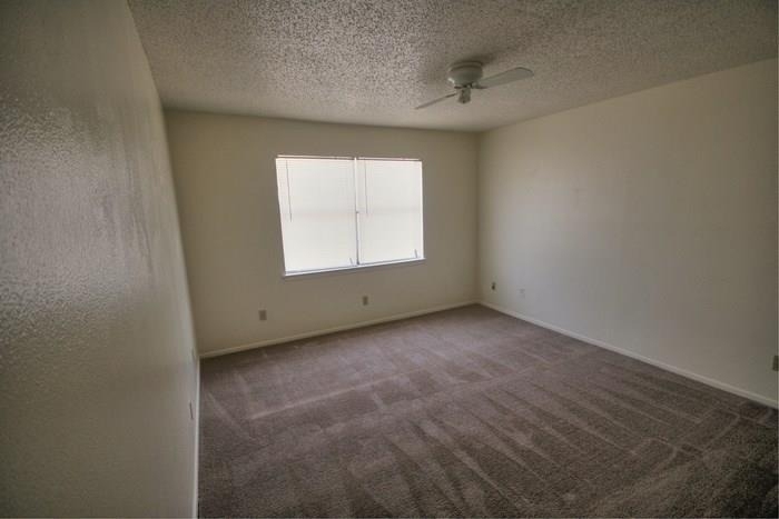 1906 West Loop - Photo 4