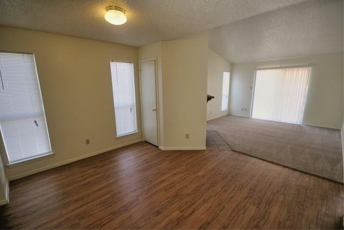 1906 West Loop - Photo 1