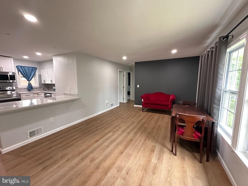 6407 85th Avenue - Photo 5