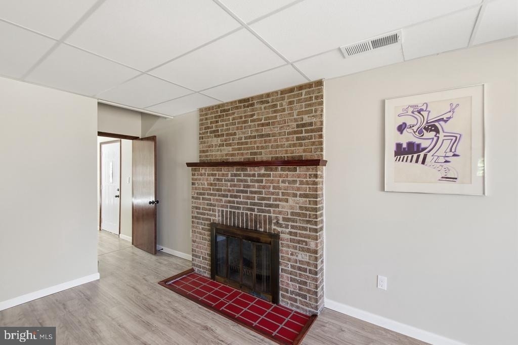 3704 42nd Avenue - Photo 5