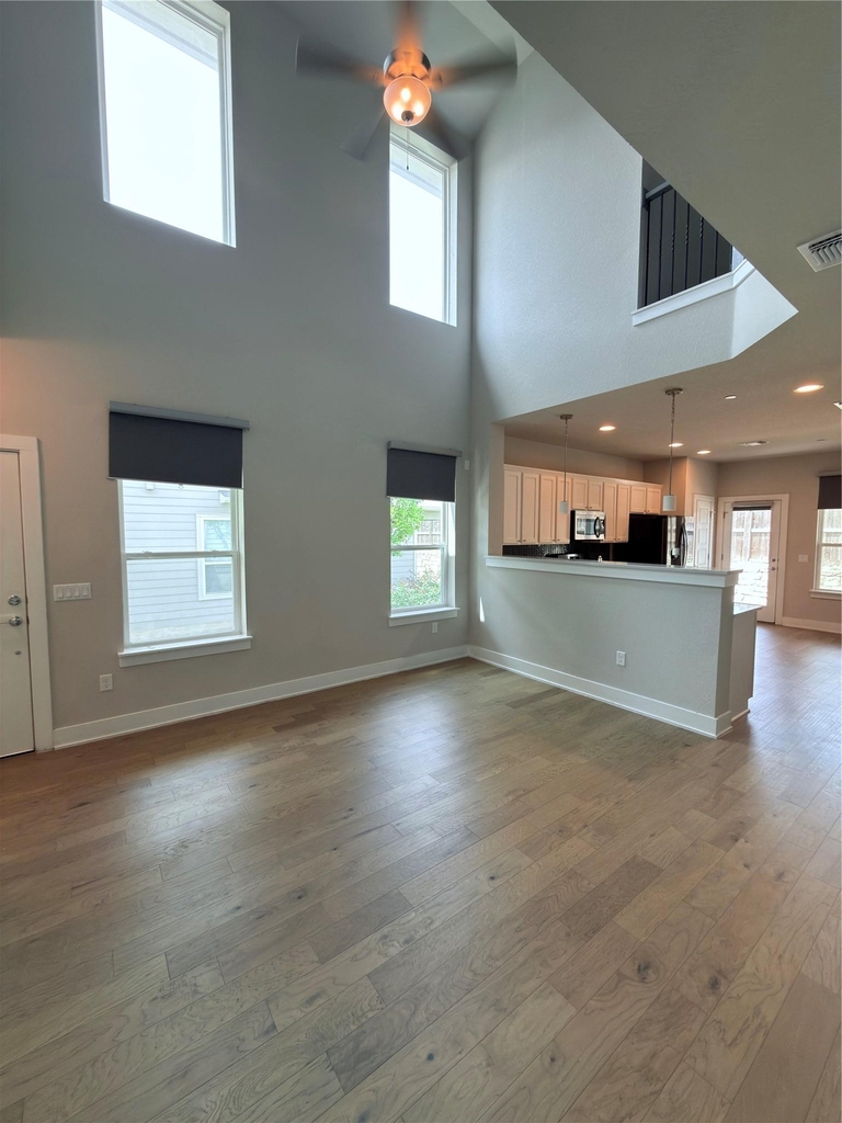 11216 Gadsen Ln - Photo 7