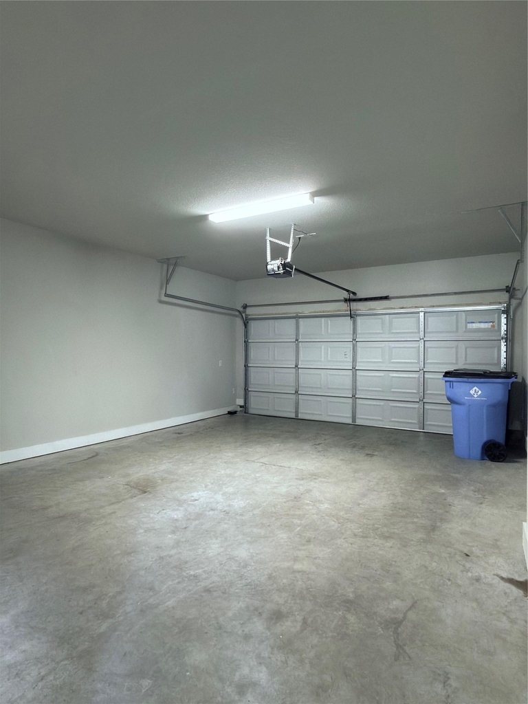 11216 Gadsen Ln - Photo 35
