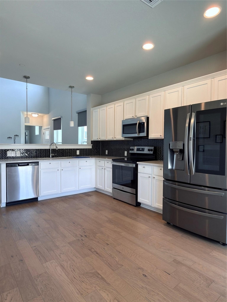 11216 Gadsen Ln - Photo 14