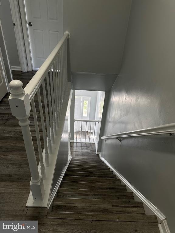 8516 Grandhaven Avenue - Photo 7