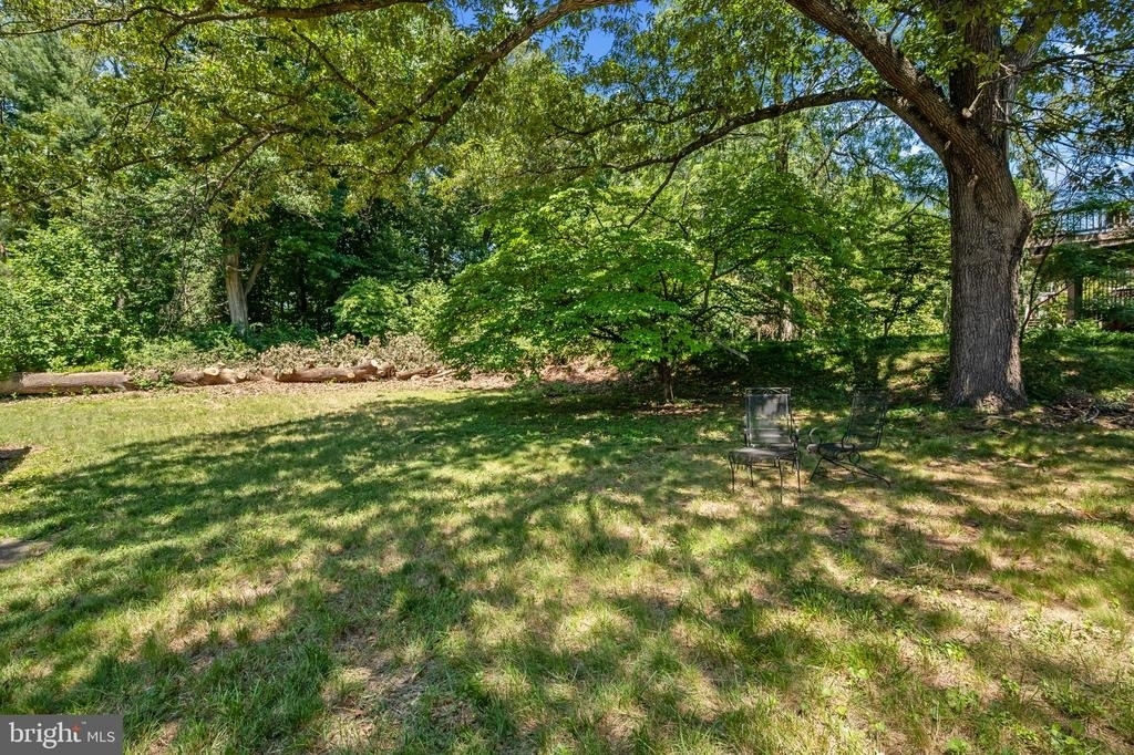 9110 Autoville Drive - Photo 35