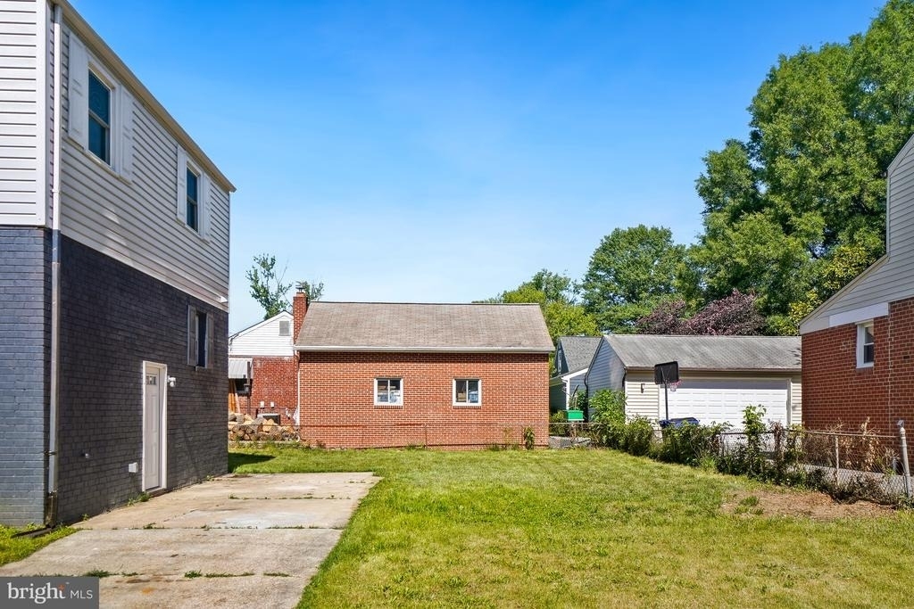 5204 Lackawanna Street - Photo 45