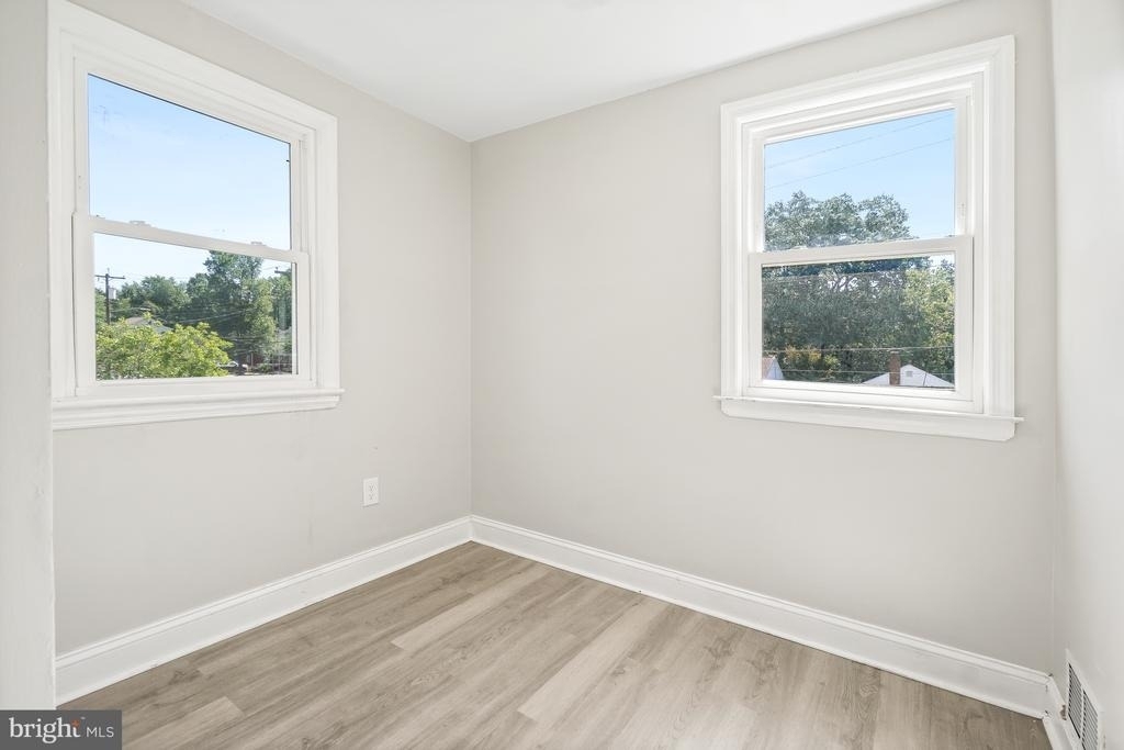 5204 Lackawanna Street - Photo 28