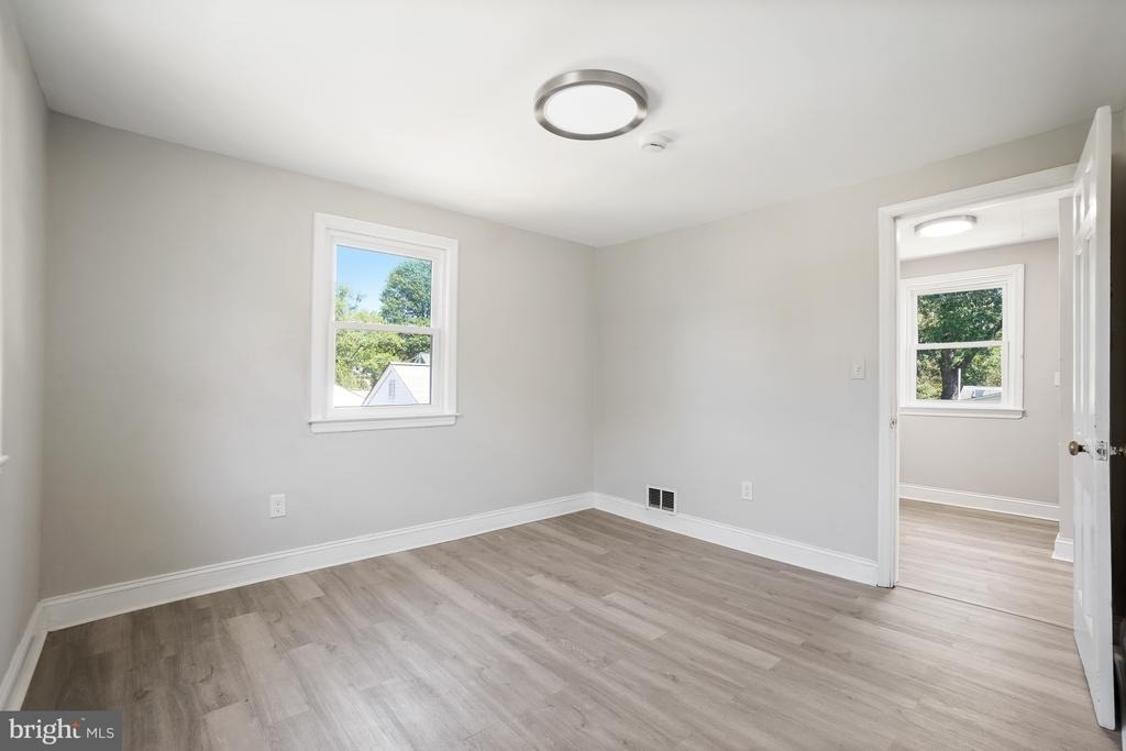5204 Lackawanna Street - Photo 33