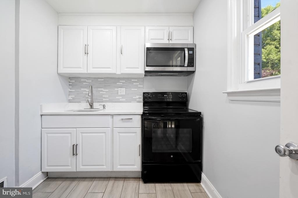 5204 Lackawanna Street - Photo 26