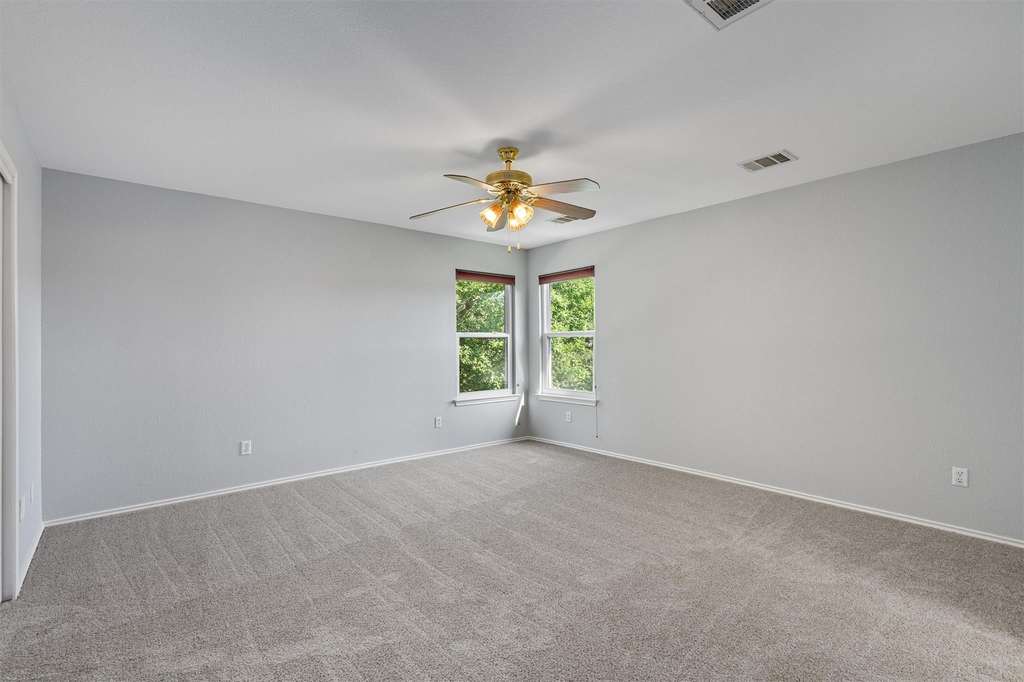 1713 Darjeeling Dr - Photo 15