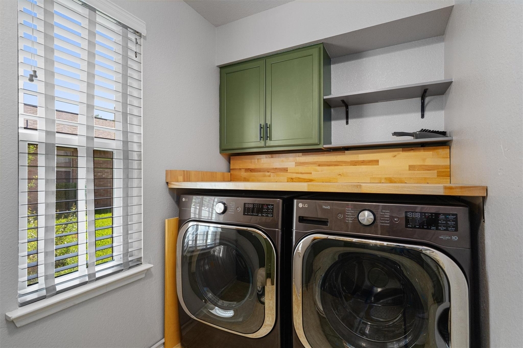 1713 Darjeeling Dr - Photo 11
