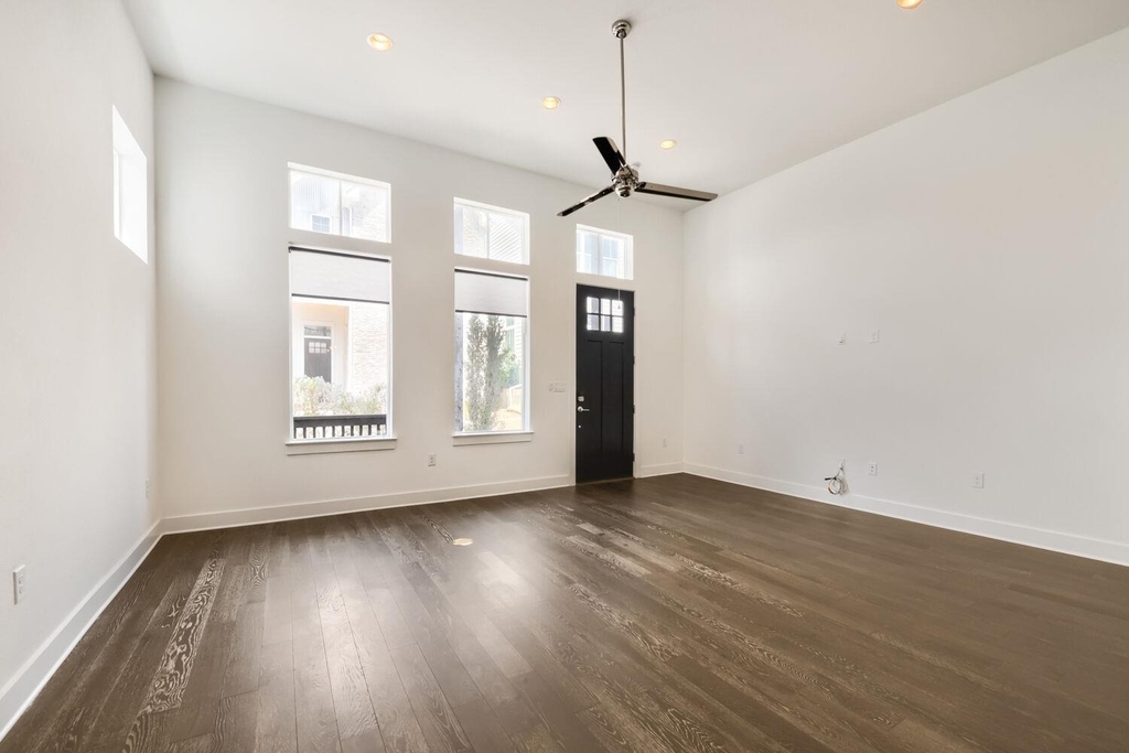 4405 Night Owl Ln - Photo 3
