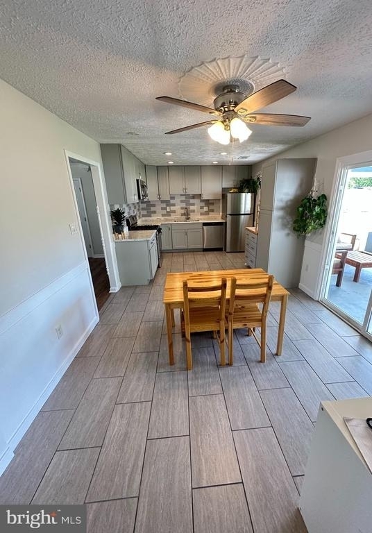 10411 Farrar Avenue - Photo 8