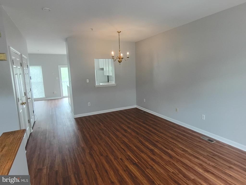 12902 Woods View Street - Photo 5