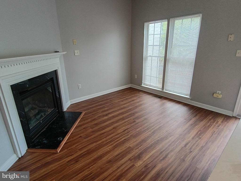 12902 Woods View Street - Photo 6