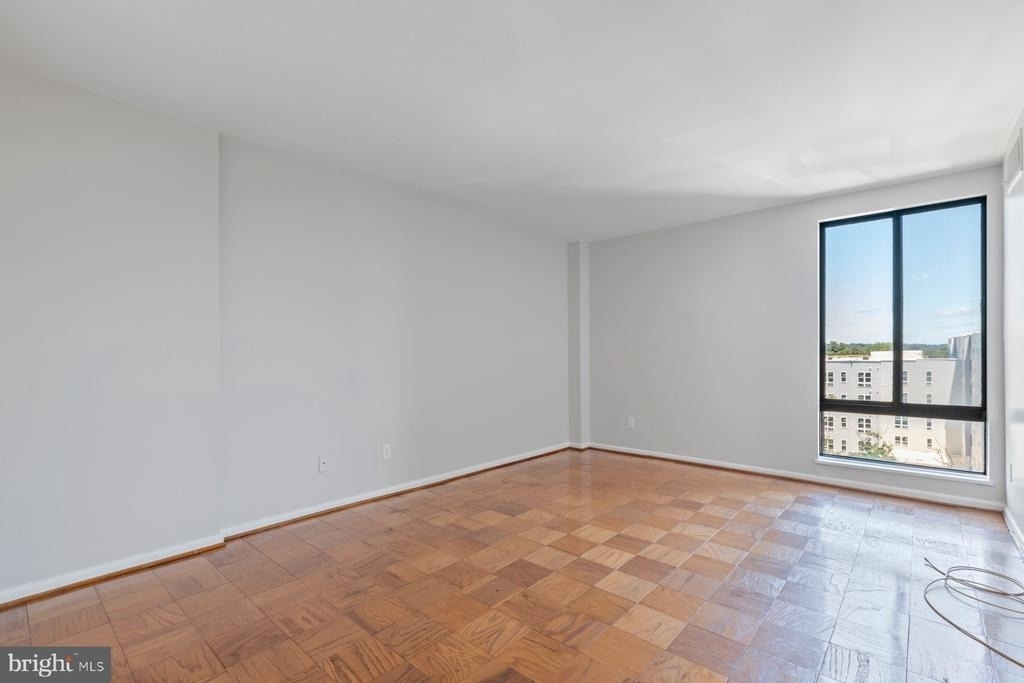 9900 Georgia Avenue - Photo 16