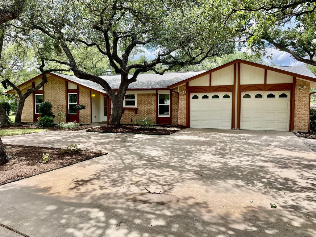 13504 Lois Ln - Photo 0