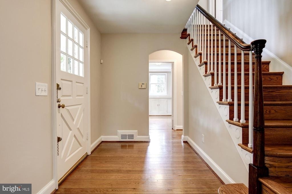 5013 Brookdale Road - Photo 4